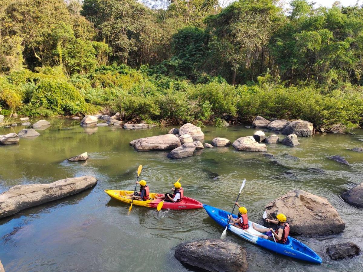 Sappraiwan Elephant Resort & Sanctuary Kaengsopha Eksteriør billede