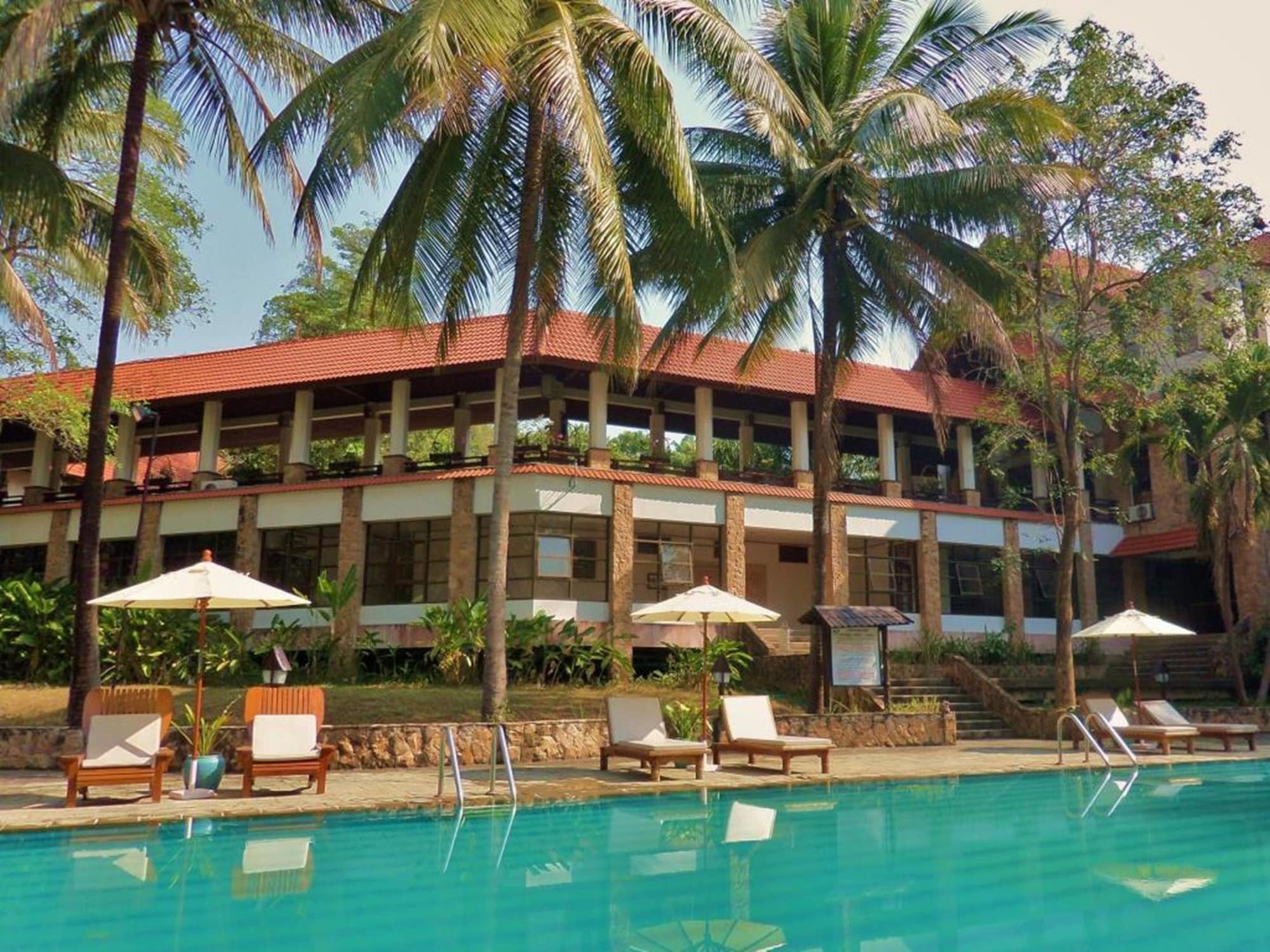 Sappraiwan Elephant Resort & Sanctuary Kaengsopha Eksteriør billede